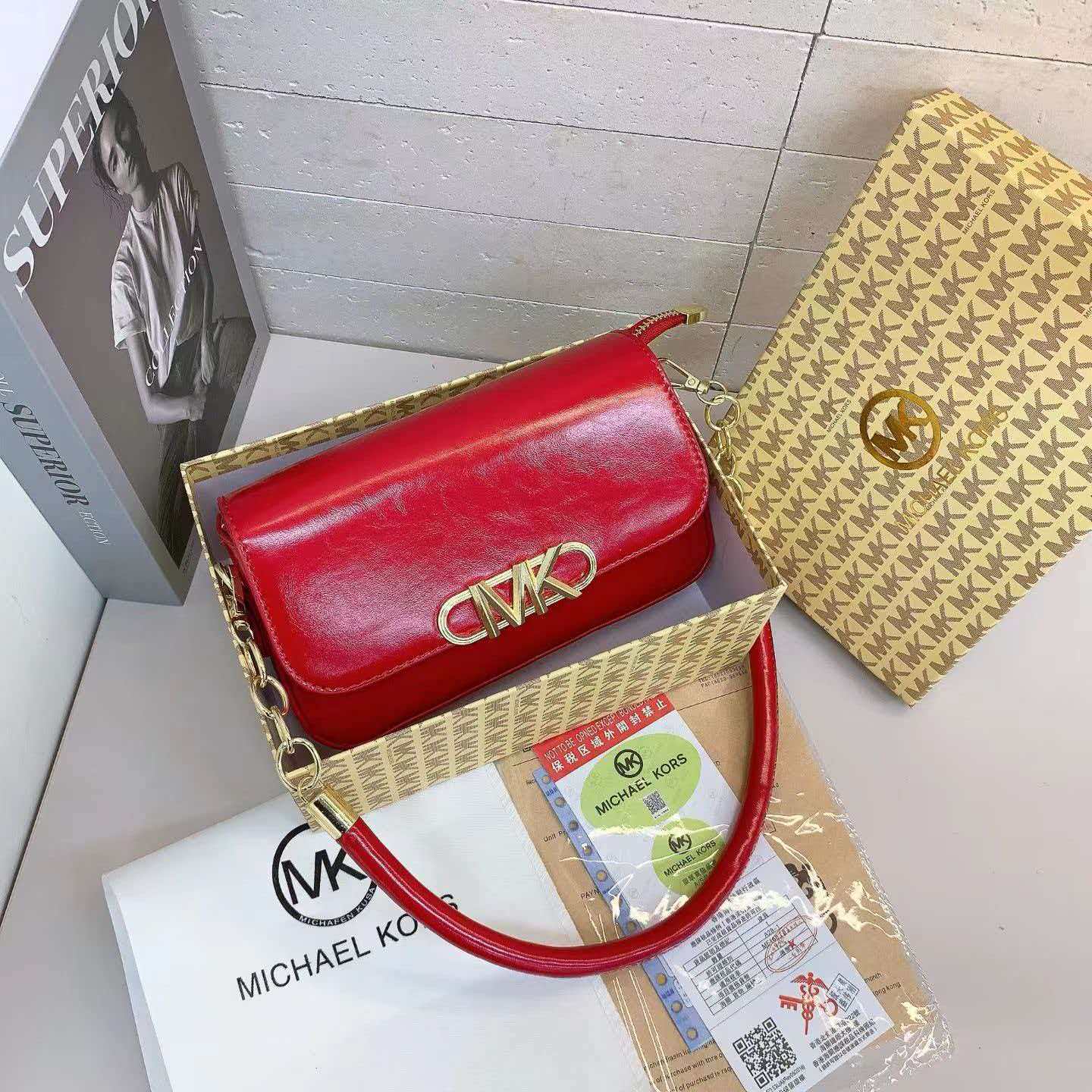Women'S Bags Of Michael Kors - กระเป๋าโซ่ผู้หญิงไมเคิล คอร์, กระเป๋าสะพายไหล่สีดำสำหรับฤดูร้อนแบบใหม่, กระเป๋าใส่โทรศัพท์แบบมีฝาปิดสำหรับผู้หญิง