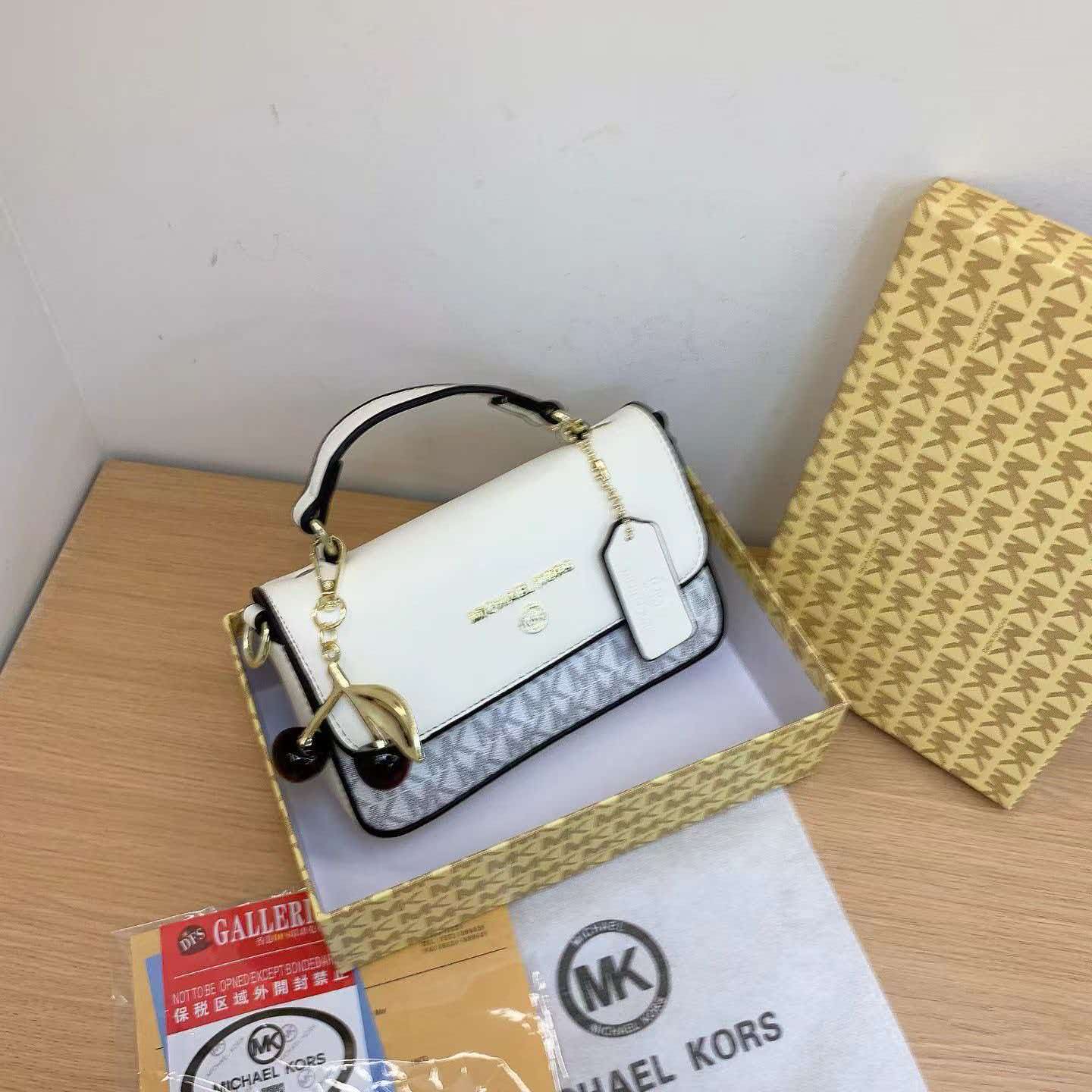 กระเป๋าสะพายไหล่ดีไซเนอร์หรูหร - Women'S Bags Of Michael Kors บทวิจารณ์และราคา
