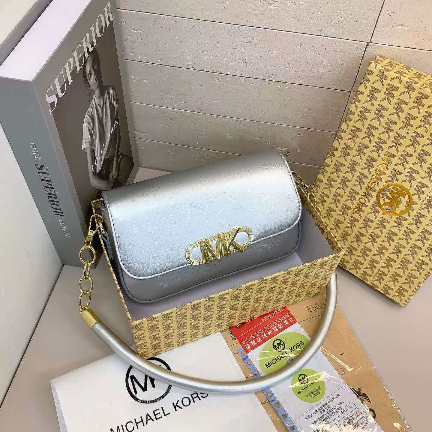 กระเป๋าโซ่ผู้หญิงไมเคิล คอร์,  - Women'S Bags Of Michael Kors บทวิจารณ์และราคา