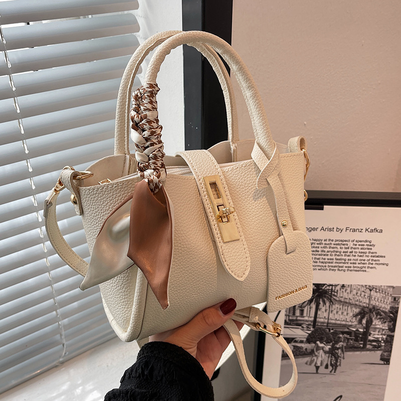 กระเป๋าหนังสะพายข้างทรงถังคุณภ - Women Bags Wholesale บทวิจารณ์และราคา
