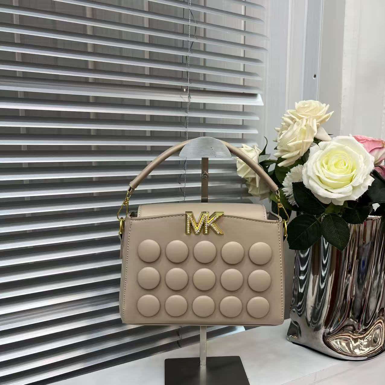 กระเป๋าถือผู้หญิง Michael Kors - Women'S Bags Of Michael Kors บทวิจารณ์และราคา
