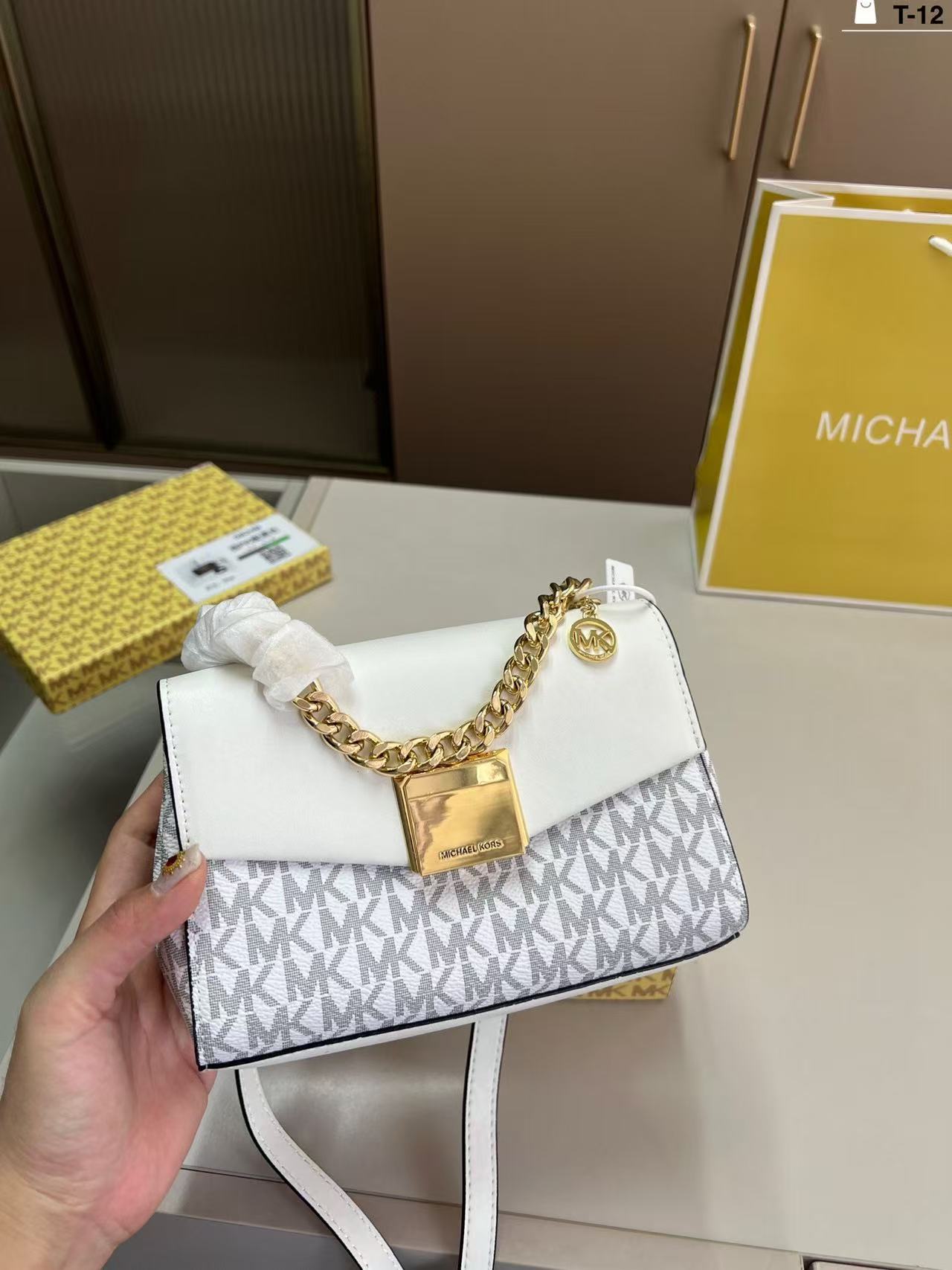 กระเป๋าสะพายไหล่ดีไซน์หรูสำหรั - Women'S Bags Of Michael Kors บทวิจารณ์และราคา