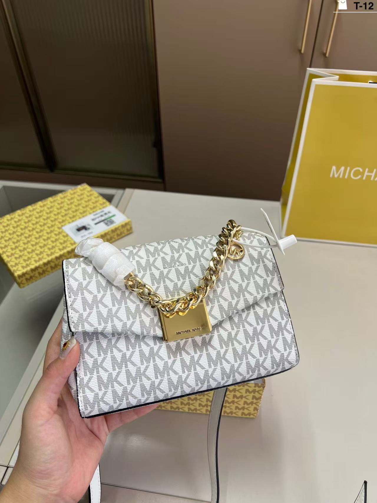 กระเป๋าสะพายไหล่ดีไซน์หรูสำหรั - Women'S Bags Of Michael Kors บทวิจารณ์และราคา