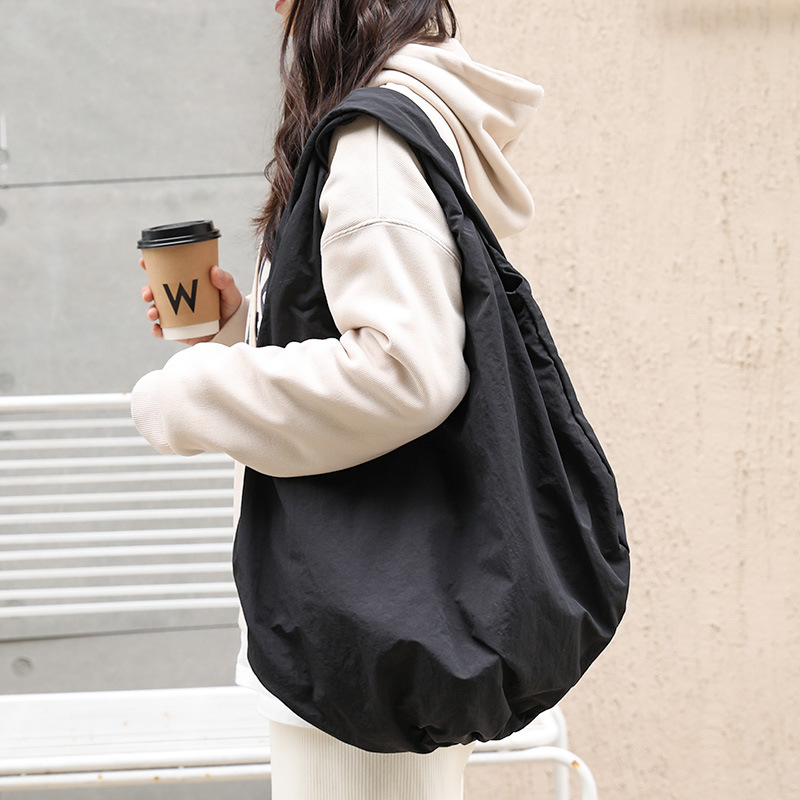 กระเป๋าโท้ทขนาดใหญ่สำหรับผู้หญ - Women Bags Ysl บทวิจารณ์และราคา