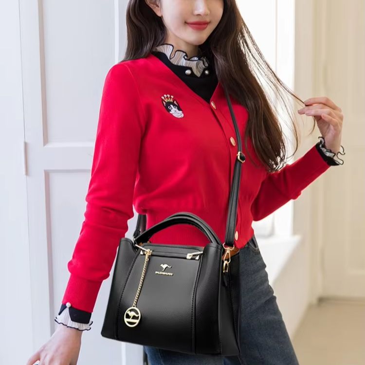 กระเป๋าถือหนังผู้หญิงดีไซน์หรู - Women'S Bags Jacquemus บทวิจารณ์และราคา